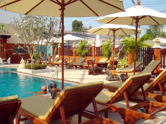 Hotel Pattara Mansion พัทยา Pattaya Esterno foto